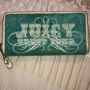 Authentic Juicy Couture Zip Around Wallet